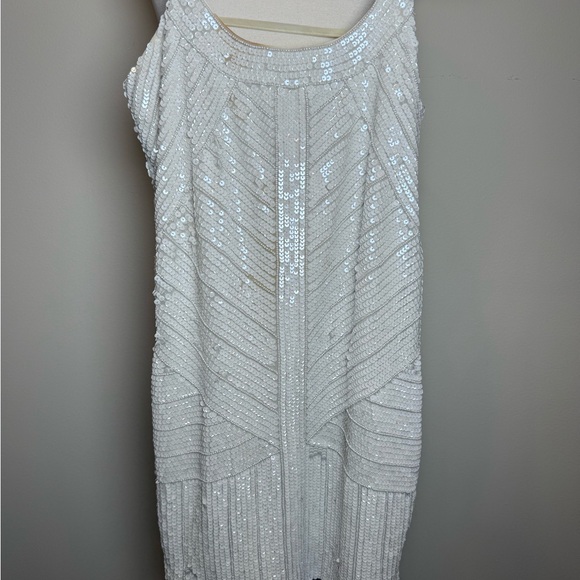 Parker Dresses & Skirts - Elegant White Sequin Dress